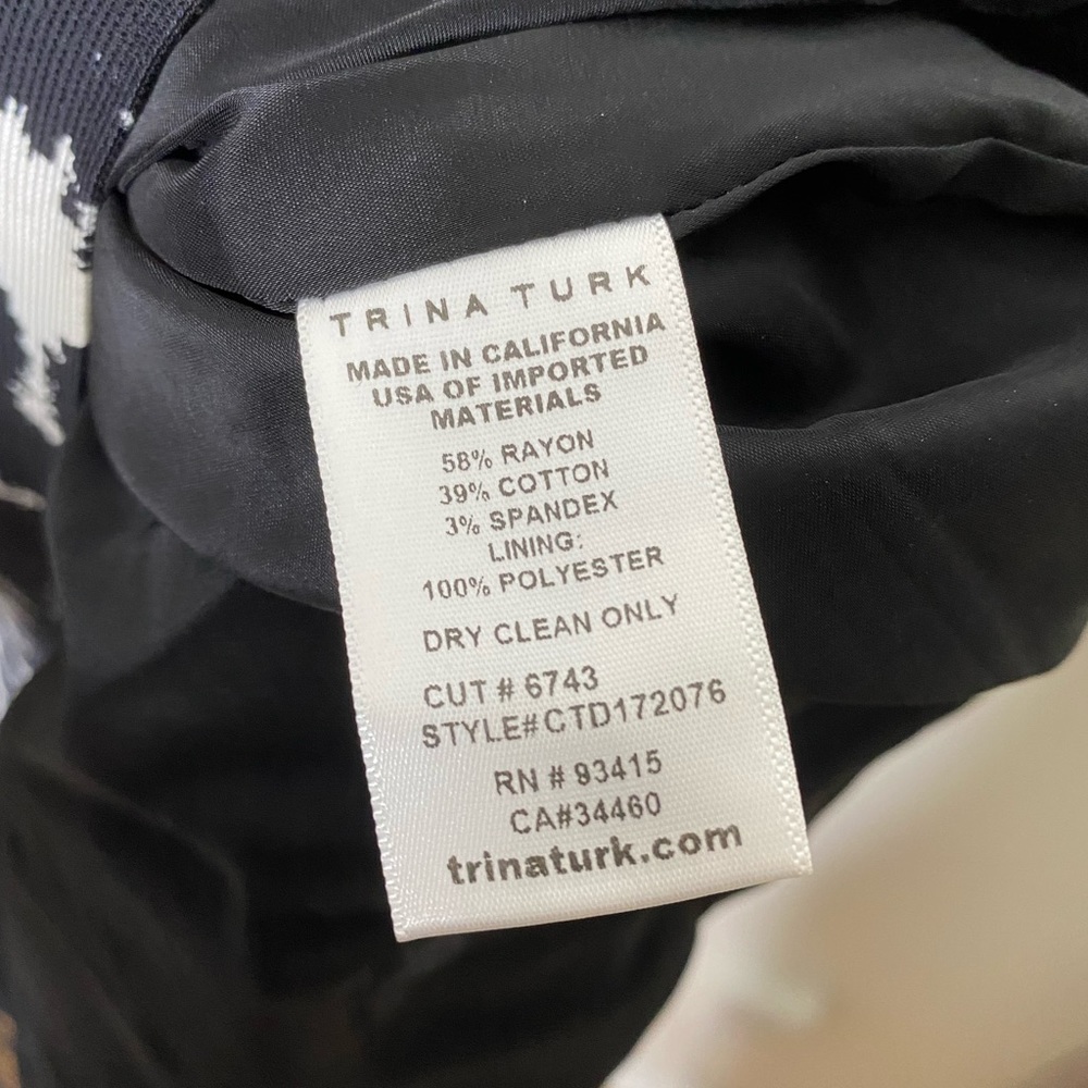 Trina Turk short sleeve dress size 12 - Picture 4 of 4